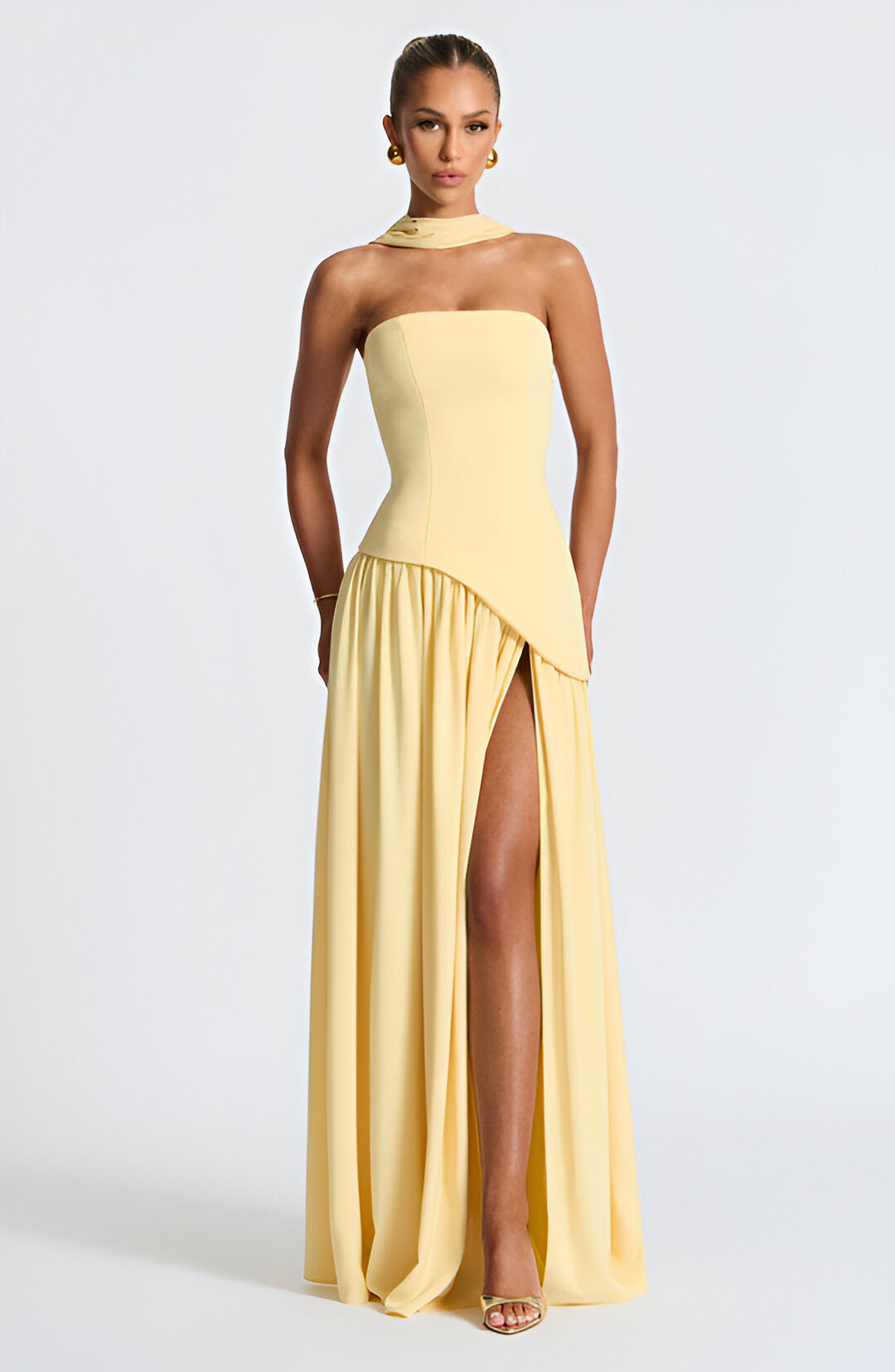 Lunaria™ Elegant Contrast Maxi Dress