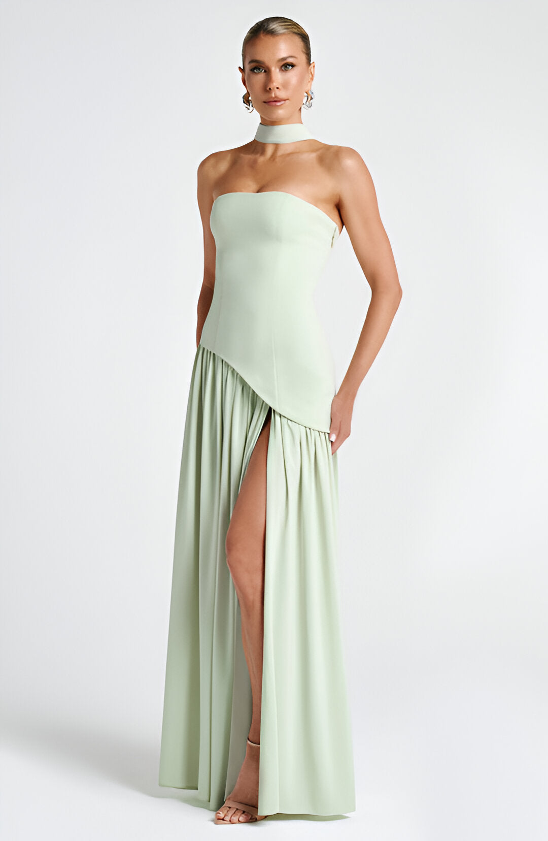 Lunaria™ Elegant Contrast Maxi Dress