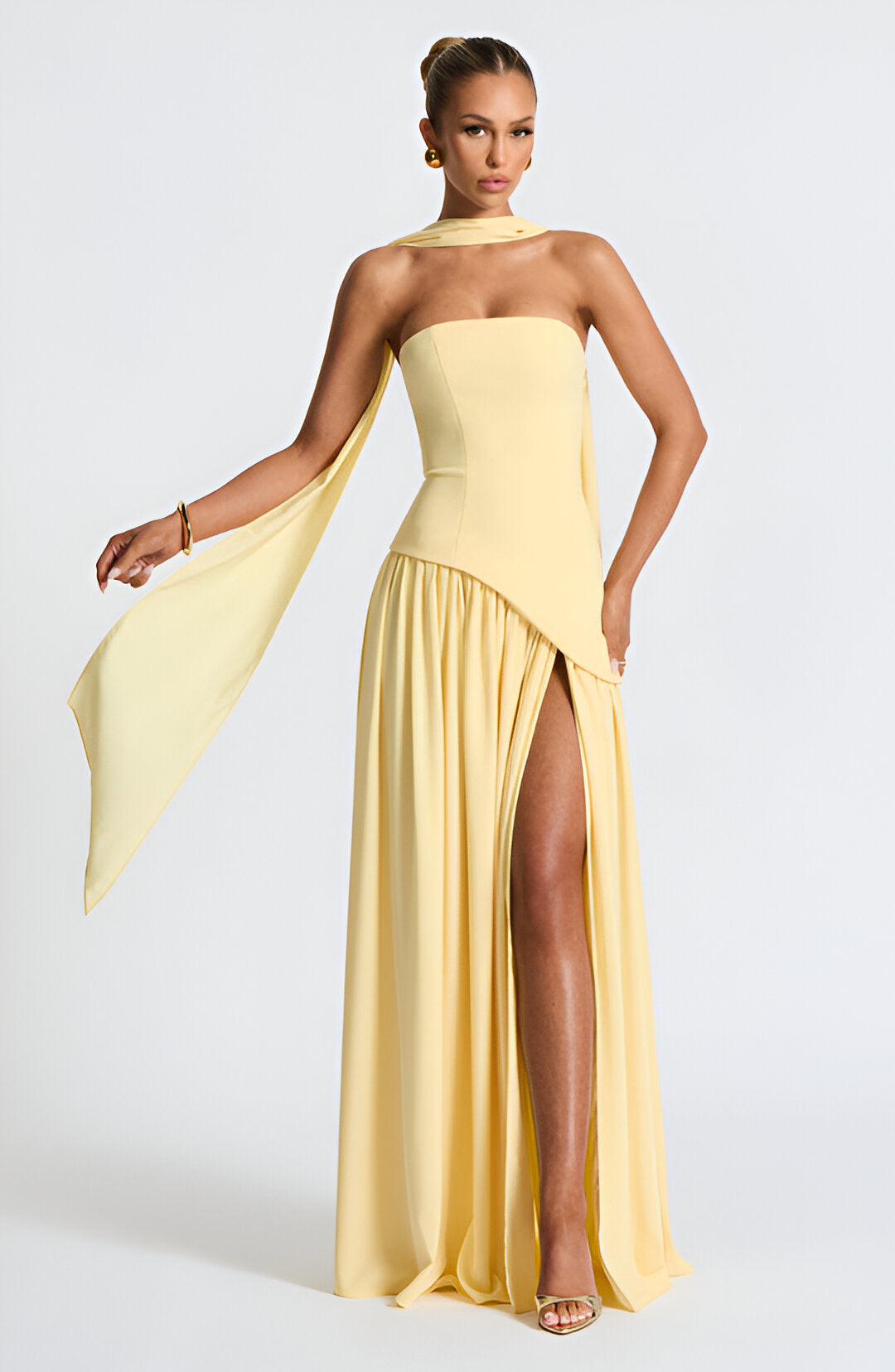 Lunaria™ Elegant Contrast Maxi Dress