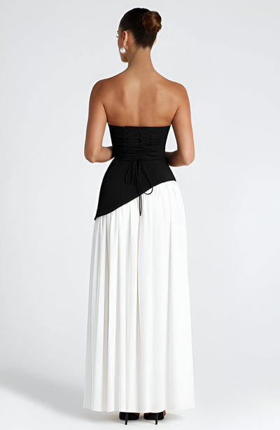 Lunaria™ Elegant Contrast Maxi Dress