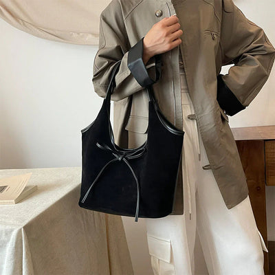 Lumiere Luxe™ – Timeless Elegance in a Handbag