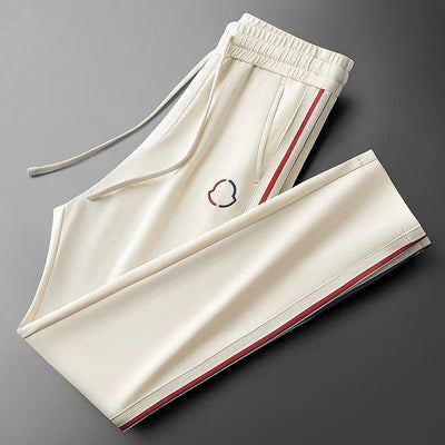 Novus | Het joggingpak voor een sportieve en strakke look