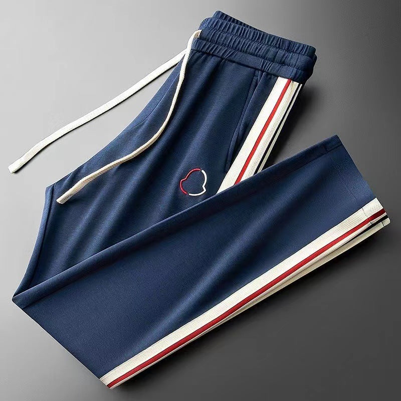 Novus | Het joggingpak voor een sportieve en strakke look